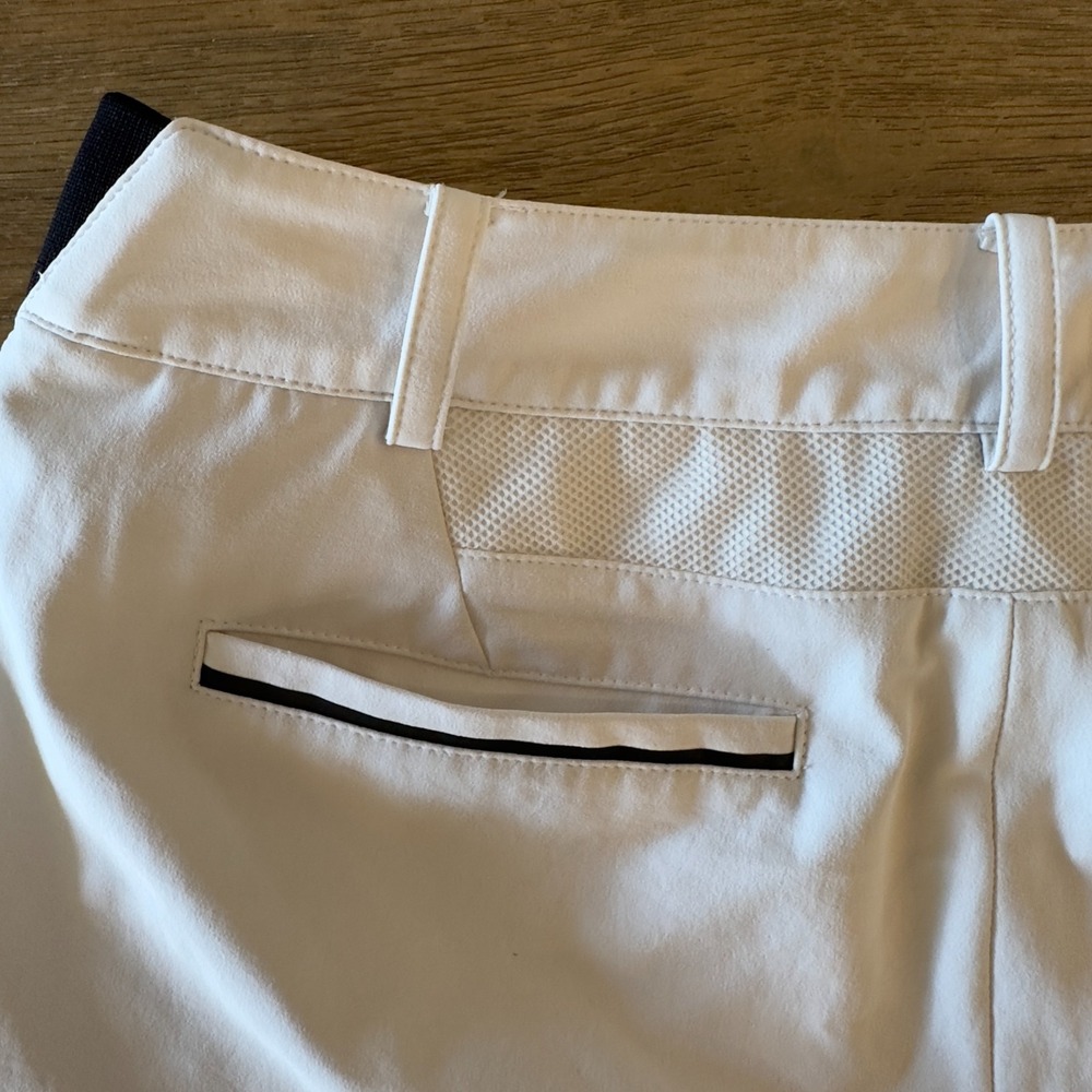 Louis Castel Women's White Golf Shorts-Size 70-U.S 4-Japanese Performance Fabric - Picture 16 of 16